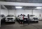 VEHICULOS GUBERNAMENTALES ABANDONADOS FUERON HALLADOS EN UN ESTACIONAMIENTO 