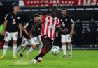 RECETA CONTRA EL FRÍO: CETRÉ PICÓ UN PENAL Y CALENTÓ EL ESTUDIANTES-RIESTRA