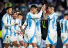 A QUÉ HORA JUEGA EL SÁBADO ARGENTINA VS PERÚ POR COPA AMÉRICA Y DÓNDE VER 