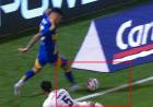 LA JUGADA DE LA POLÉMICA EN EL GOL DE BOCA VS TALLERES: ¿SE FUE TODA LA PELOTA?