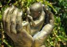 ESCOCIA | ORAR EN CASA PODRÍA SER DELITO SEGÚN NUEVA LEY PROABORTO