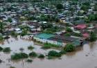 ¡FE INQUEBRANTABLE! CRISTIANOS EN MOZAMBIQUE ADORAN A DIOS DENTRO DE SU IGLESIA TOTALMENTE INUNDADA