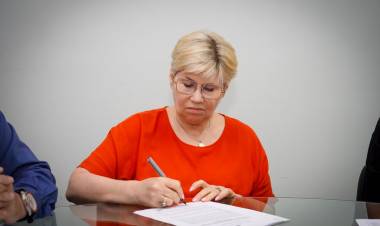 LIMPIEZA DE ESCUELAS POR PARTE DEL GRUPO HÁBITAT, EN RESISTENCIA 