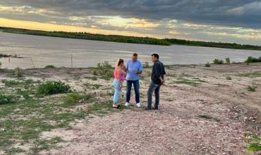 TRANQUILIDAD PARA LOS POBLADORES DEL IMPENETRABLE: APA TRABAJA ANTE LA CRECIDA DEL RÍO BERMEJO 