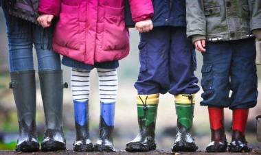 INGLATERRA: SERVICIO NACIONAL DE SALUD DEJARÁ DE RECETAR BLOQUEADORES DE PUBERTAD A NIÑOS