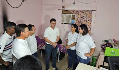 OPERATIVO INTEGRAL SANITARIO: EL GOBERNADOR SE ENCUENTRA EN EL IMPENETRABLE 