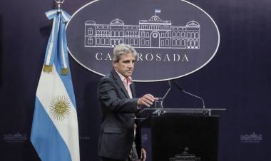 CAPUTO, JAQUEADO POR EL OFF Y EL PAN DEL OSITO