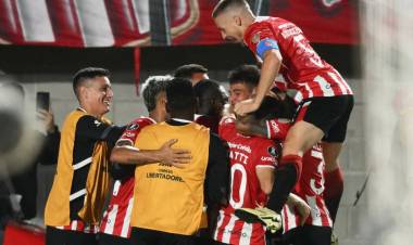 COPA LIBERTADORES: ESTUDIANTES SUFRIÓ PARA DERROTAR A THE STRONGEST