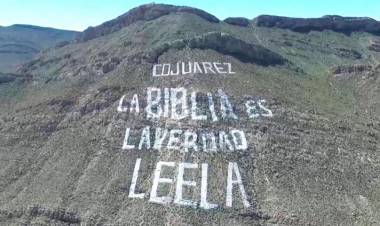 MÉXICO: MÁS DE 3 MIL EVANGÉLICOS RETOCAN LAS LETRAS DEL ‘CERRO DE LA BIBLIA’