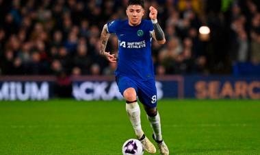 ENZO FERNÁNDEZ: "ESTOY INTENTANDO LLEGAR AHÍ, A LA VERSIÓN DE MÍ QUE SE VIO EN EL MUNDIAL"