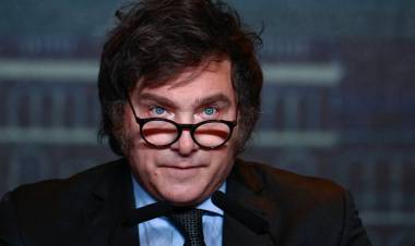 PRESENTAN FORMALMENTE UN PEDIDO DE JUICIO POLÍTICO CONTRA JAVIER MILEI