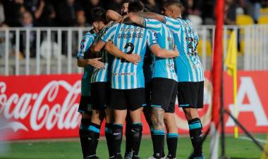 RACING GANÓ CON BLOOPER Y TODO: 2-1 A COQUIMBO POR SUDAMERICANA