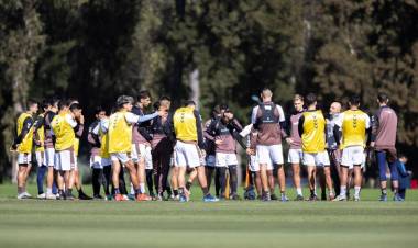 VUELVE LA LIGA PROFESIONAL DE FÚTBOL CON UN TORNEO LARGO