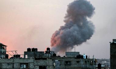 ISRAEL ORDENÓ EL DESPLAZAMIENTO DE 300.000 PERSONAS EN GAZA