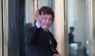 JAVIER MILEI SE VA OTRA VEZ DE VIAJE