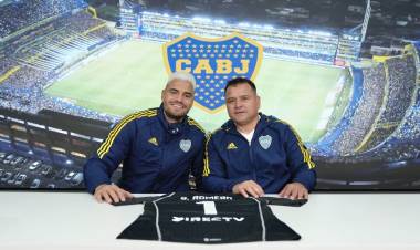 "CHIQUITO" ROMERO SIGUE UN AÑO MÁS EN BOCA