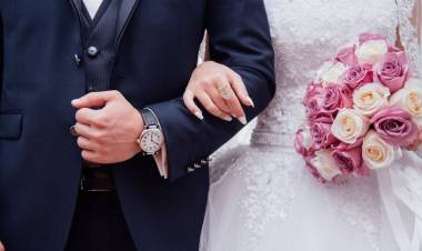 ESTUDIO CONCLUYE QUE EL MATRIMONIO ES UN FACTOR IMPORTANTE PARA LA FELICIDAD A LARGO PLAZO