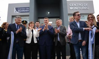 CHARATA: ZDERO INAUGURÓ EL CENTRO DE MONITOREO MUNICIPAL Y DIVISIÓN 911