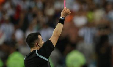 COPA AMÉRICA: LA TARJETA ROSA, EL VAR Y  LA TECNOLOGÍA DE LÍNEA DE GOL