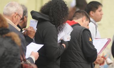 UNA PAUSA EN LA CAÍDA DEL SALARIO