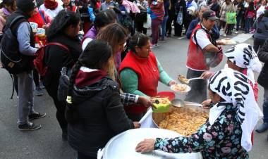 LA SELECCIÓN, UNA ALEGRÍA NECESARIA PARA UN PUEBLO EMPOBRECIDO