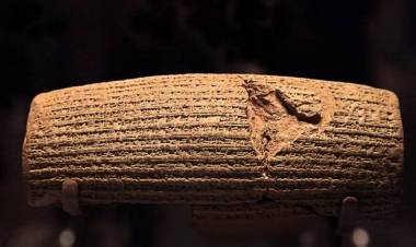 LA PROFECÍA CUMPLIDA DE ISAÍAS SOBRE CIRO