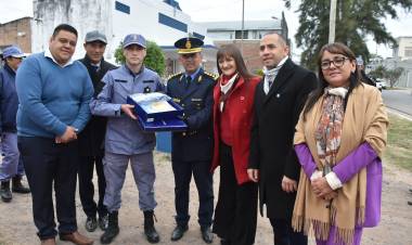 LA VICEGOBERNADORA SCHNEIDER ACOMPAÑÓ HOY EL 103° ANIVERSARIO DE PRESIDENCIA DE LA PLAZA