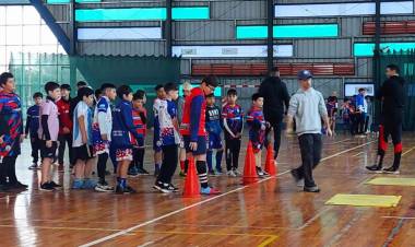 CLUBES: CONTINÚAN LOS TESTEOS FÍSICOS EN EL POLIDEPORTIVO JAIME ZAPATA