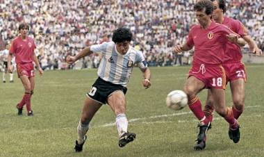 SER SIMPÁTICO, GARPA: LA FORTUNA QUE SE LLEVARÁ EL ARQUERO BELGA DEL '86 POR LA CAMISETA DE MARADONA