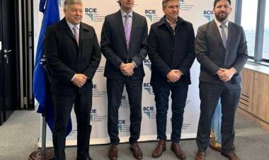 BS. AS: EL GOBERNADOR ZDERO FIRMÓ ACUERDO CON BCIE PARA FORTALECER LA SEGURIDAD CIUDADANA