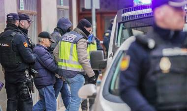 ESPAÑA: CONDENAN A UN JUBILADO QUE ENVIÓ CARTAS BOMBA A PEDRO SÁNCHEZ