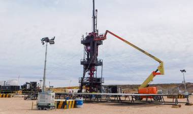 MÁS DÓLARES POR LA CAÍDA DE LA ECONOMÍA DOMÉSTICA Y POR VACA MUERTA