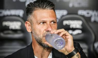 RIVER PLATE: GANAR PARA SEGUIR, EL ULTIMATUM DE LA DIRIGENCIA A DEMICHELIS