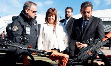 EL MINISTERIO DE SEGURIDAD REGLAMENTÓ EL USO DE ARMAS NO LETALES