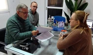 EL GOBIERNO PROVINCIAL FIRMÓ UN CONVENIO CON EL MUNICIPIO DE PAMPA DEL INFIERNO PARA LA DISTRIBUCIÓN DE AGUA 