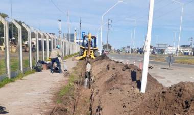 VILLA SEITOR: SE INICIÓ EL RECAMBIO DE CAÑERÍA OBSOLETA PARA POTENCIAR EL SERVICIO