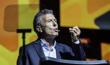 MAURICIO MACRI LE PUSO "UN 2,5" AL GOBIERNO