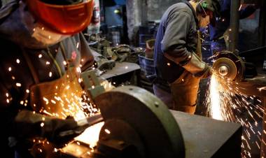 LA DEUDA CON LA INDUSTRIA