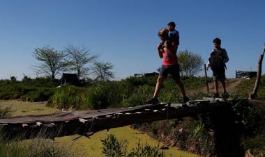 EL 63? LOS NIÑOS Y ADOLESCENTES SON POBRES EN ARGENTINA