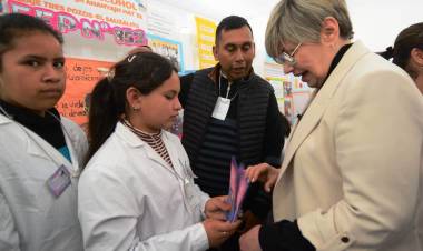 FERIA DE CIENCIAS PROVINCIAL: EL GOBIERNO RATIFICÓ QUE INCENTIVARÁ ESPACIOS PARA LA INNOVACIÓN Y LA TECNOLOGÍA
