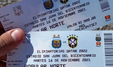 VER A LA SELECCIÓN SALE MUY CARO: SE VENDEN LAS ENTRADAS PARA EL PARTIDO CON CHILE 