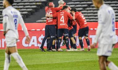 COPA ARGENTINA: INDEPENDIENTE ELIMINÓ A GODOY CRUZ Y SUEÑA