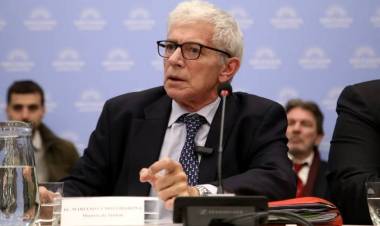 ARGENTINA: MINISTRO DE JUSTICIA CUESTIONÓ IDENTIDADES SEXUALES NO ALINEADAS CON LA BIOLOGÍA