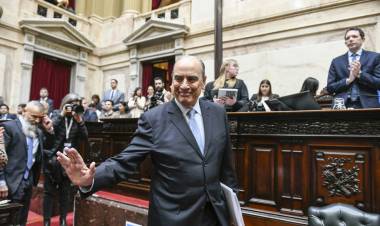 EN MEDIO DE LA REPRESIÓN, FRANCOS DEFENDIÓ EL AJUSTE PREVISIONAL Y EL VETO DE MILEI