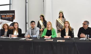 PAMPA DEL INFIERNO: PROVINCIA Y MUNICIPIO LANZARON LA FIESTA PROVINCIAL DEL CHIVO