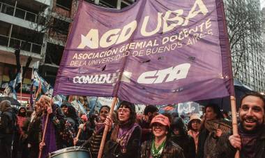 COMIENZA HOY UN NUEVO PARO DE 48 HORAS DE LOS UNIVERSITARIOS