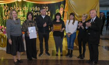 LA LEGISLATURA CELEBRA LOS 90 AÑOS DEL COLEGIO NACIONAL