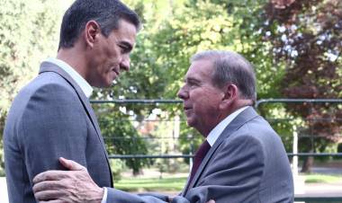 ESPAÑA: PEDRO SÁNCHEZ SE REUNIÓ CON GONZÁLEZ URRUTIA