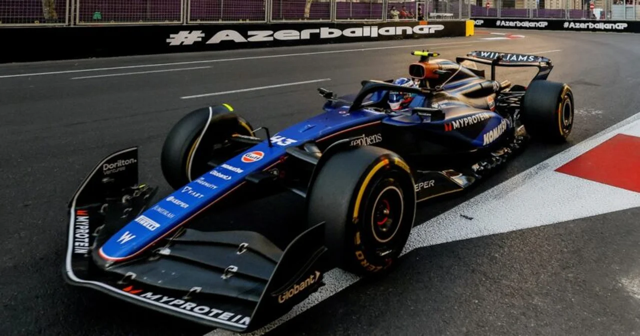 FÓRMULA 1: COLAPINTO METIÓ UN TIEMPAZO Y AVANZÓ A LA QUALY 3 EN AZERBAIYÁN