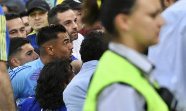 BOCA: ROMERO PIDIÓ DISCULPAS, PERO RIQUELME IRÁ A BUSCAR OTRO ARQUERO  